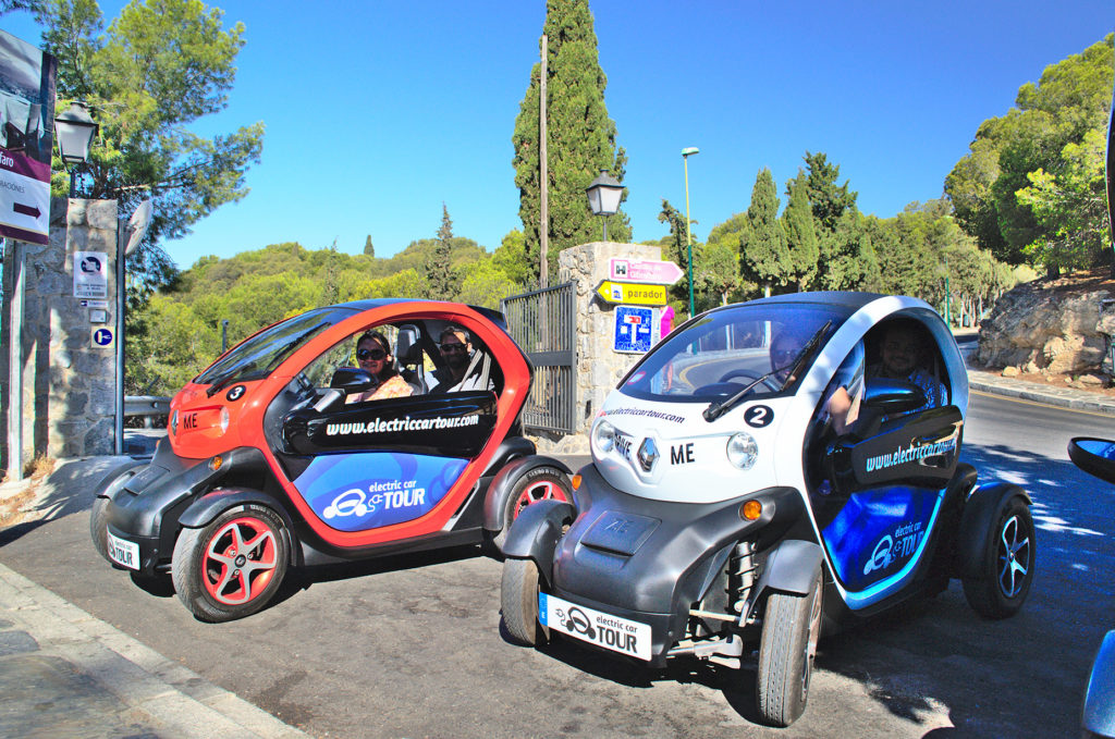 Electric Car Tour es un tour turístico guiado en conches eléctricos