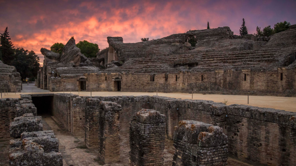 turismo y arqueologia en italica