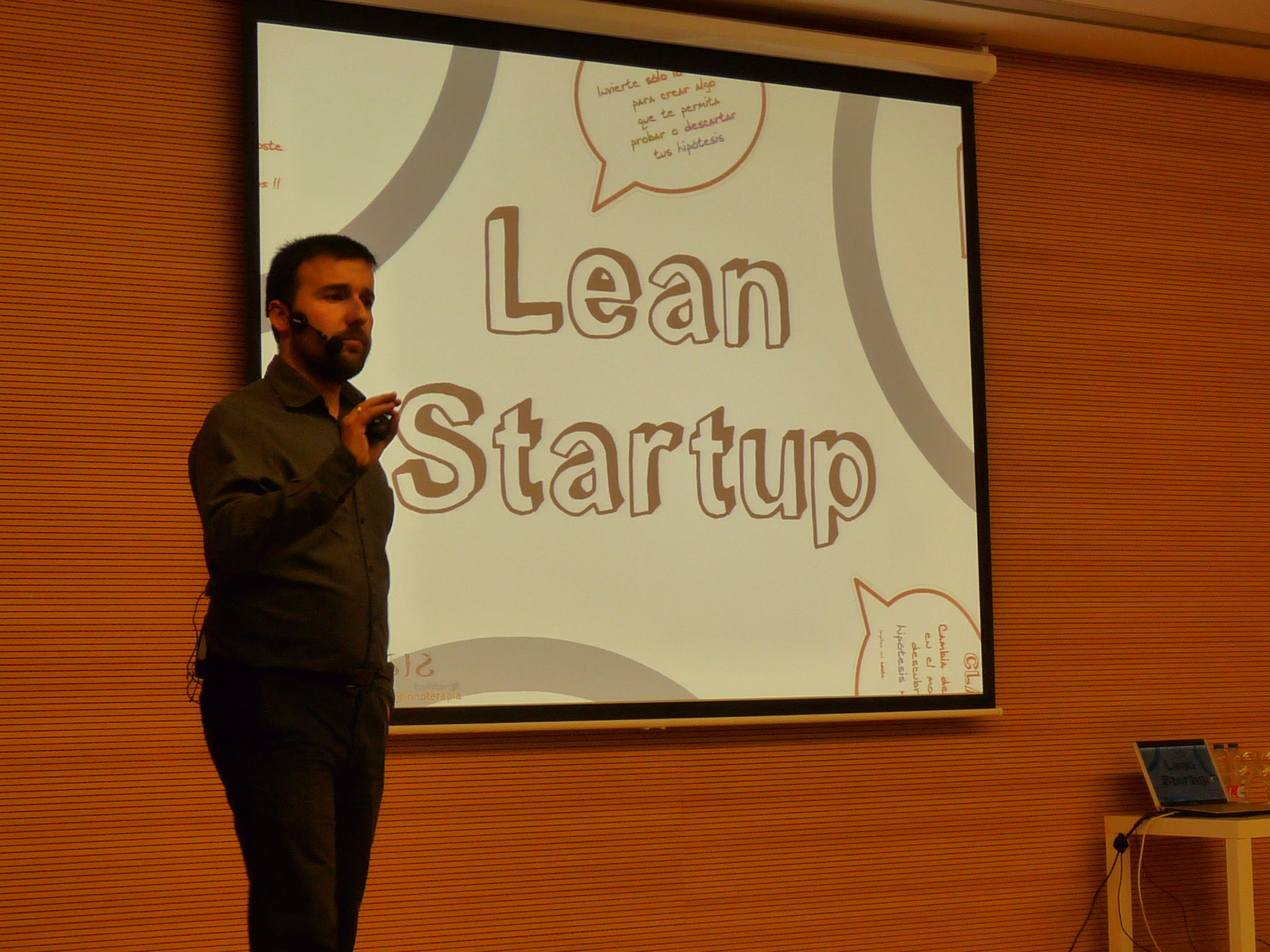 Jornada LEAN STARTUP : El Método Clave para el Éxito de Facebook